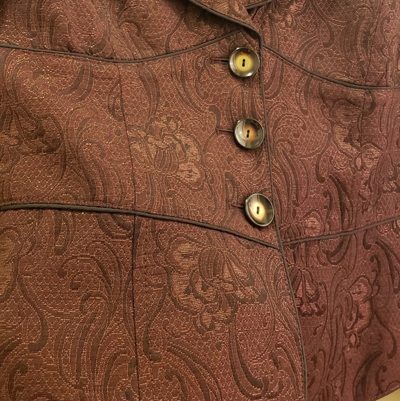 Jacket made in USA. - Picture 3 of 7